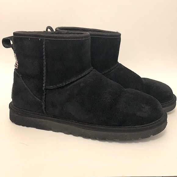 UGG Black Rhinestones Bow - Picture 2 of 7